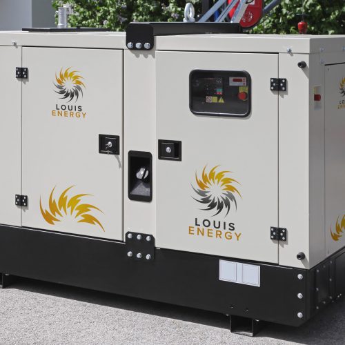 LEC2-330S_640S-Series_Application-Image_Industrial-Power-Generator